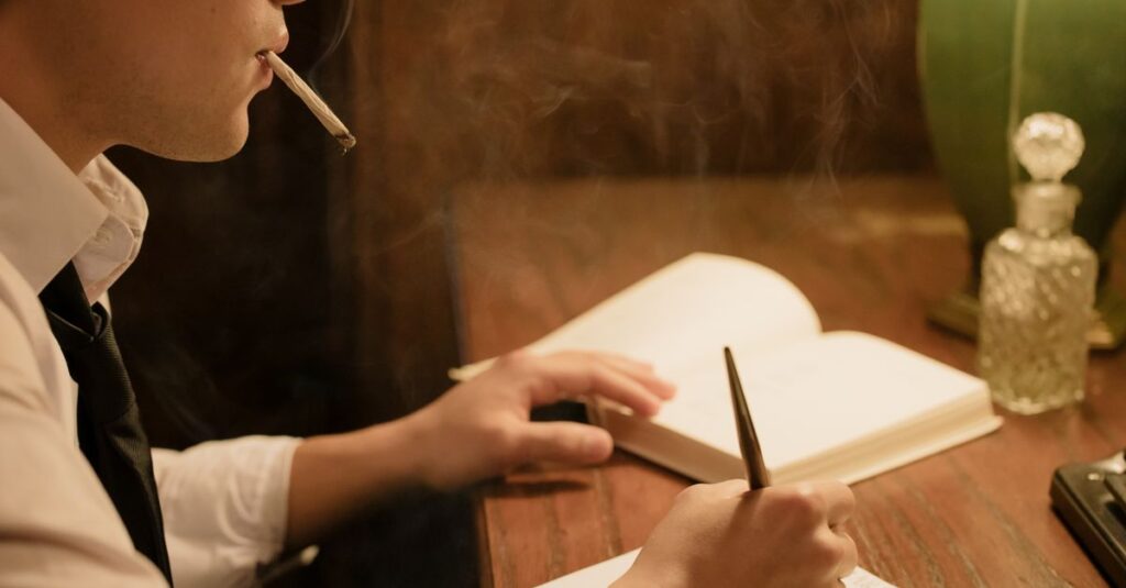 退職代行が違法と言われる理由